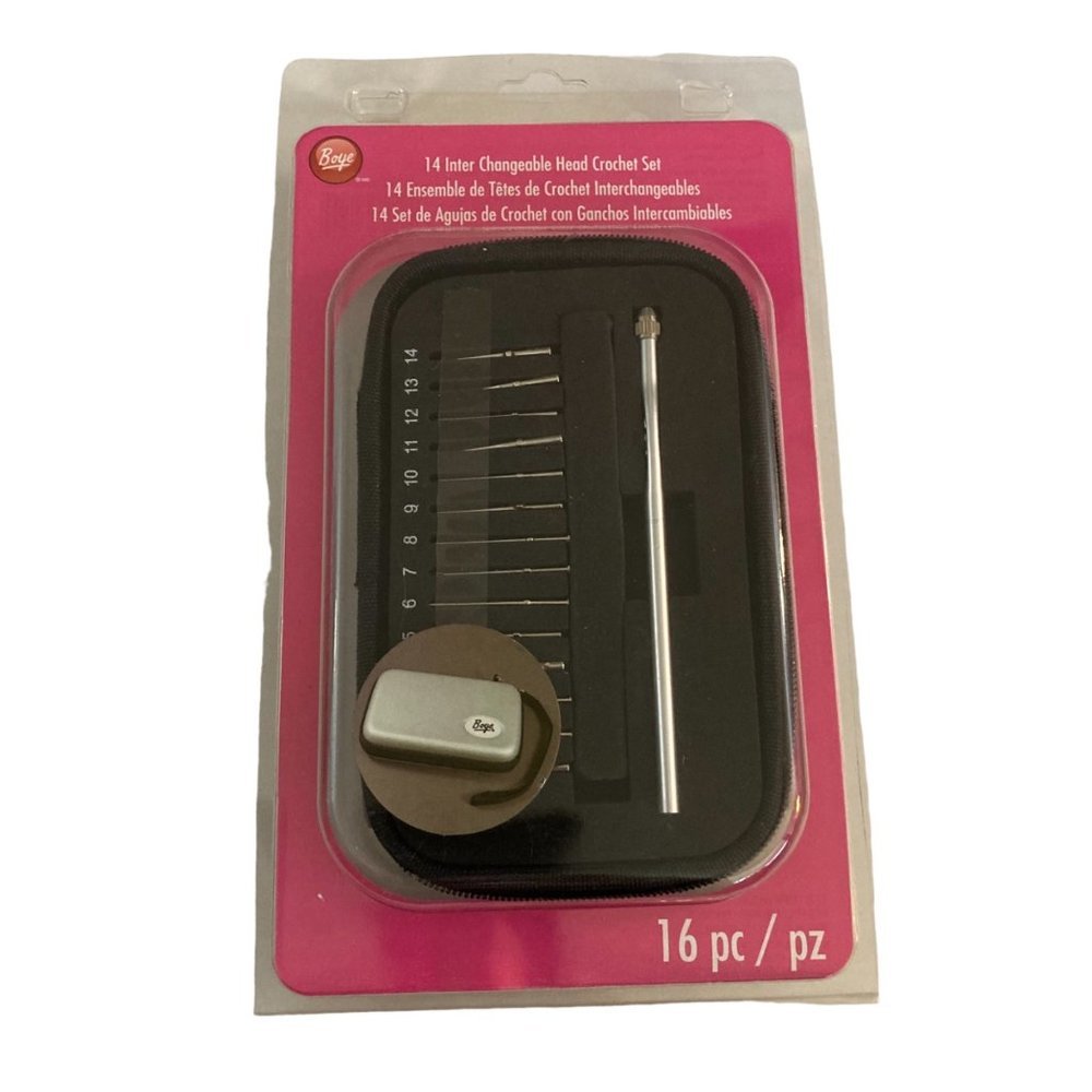 New Boye 14 Inter-Changeable Head Crochet Crocheting Set with Carrying Case‎